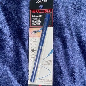 LOREAL INFALLIBLE BLUE Eyeliner